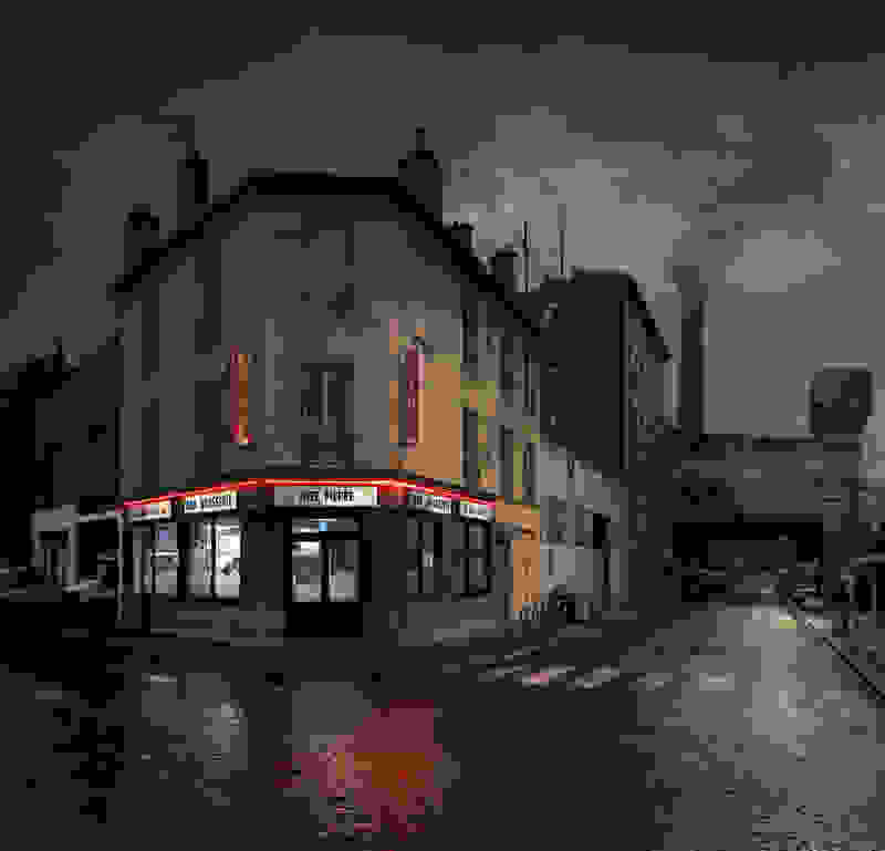 1ta-kafe-tou-parisioy-pou-eksafanizontai22.jpg