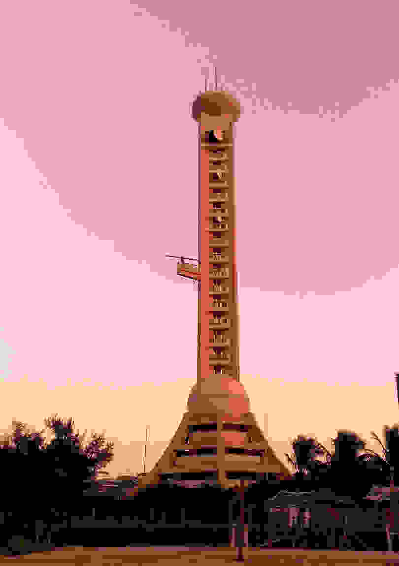 Baisha-Men-Lighthouse.jpg