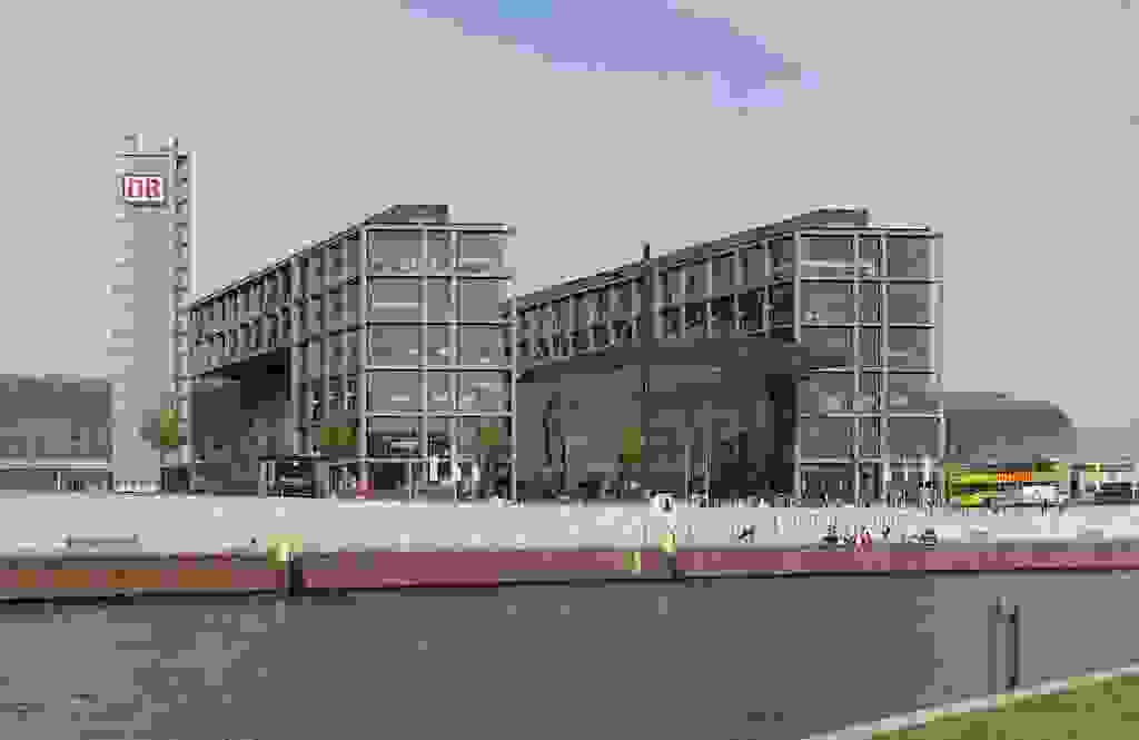 Berlin-Hauptbahnhof7.jpg