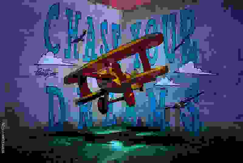Chase-your-dreams-anamorphic-toy-plane-odeith-2015.jpg