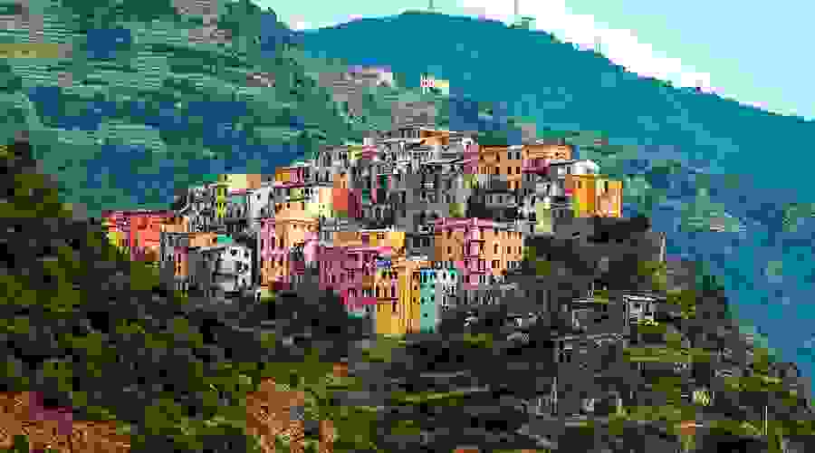 Corniglia-Cinque-Terre.jpg