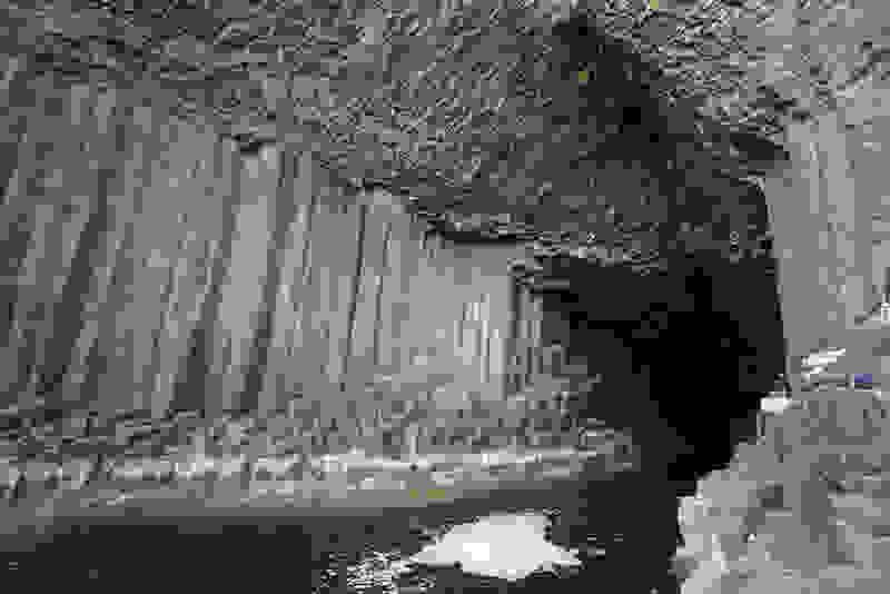 Fingal-Cave3.jpg
