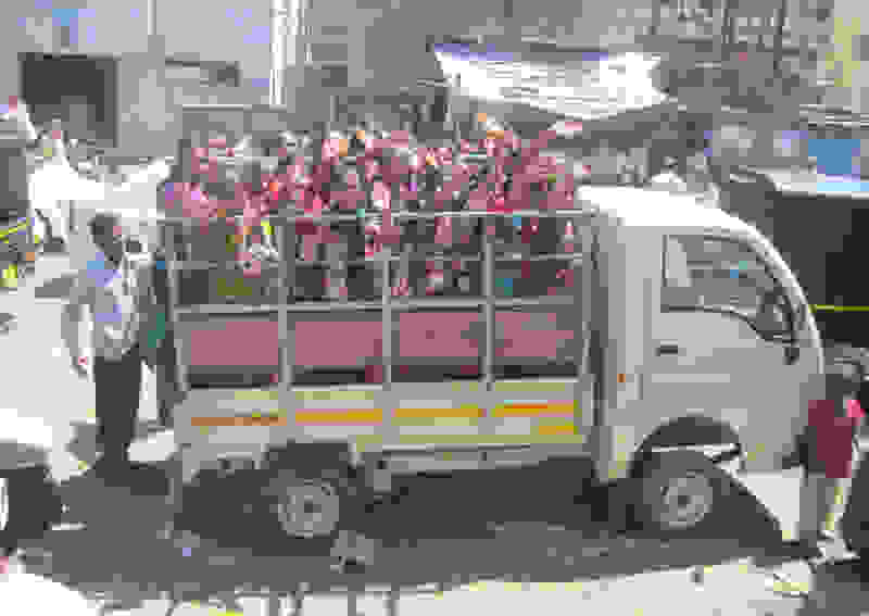 India-SchoolBus-1.jpg