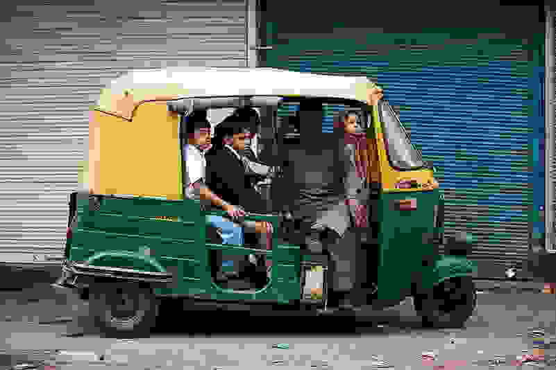 India-SchoolBus.jpg