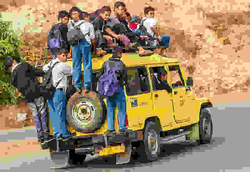 India-SchoolBus2.jpg