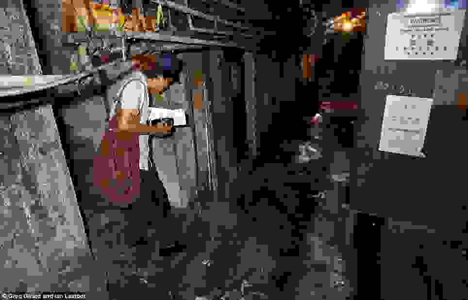 Kowloon-Walled-City2.jpg