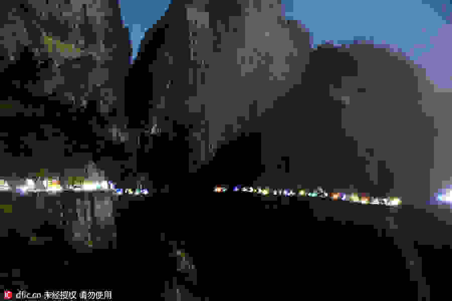 Laojun-Mountain-Henan07.jpg