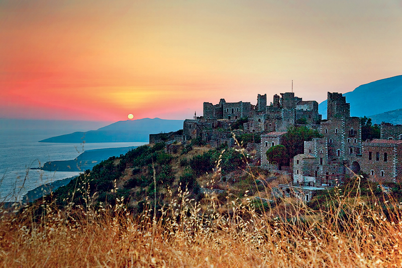 Mani-pyrgoi--1.JPG