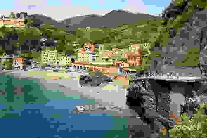 Monterosso-Al-Mare.jpg