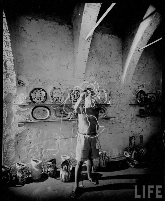 Pablo-Picasso-strobe-light-01.jpeg