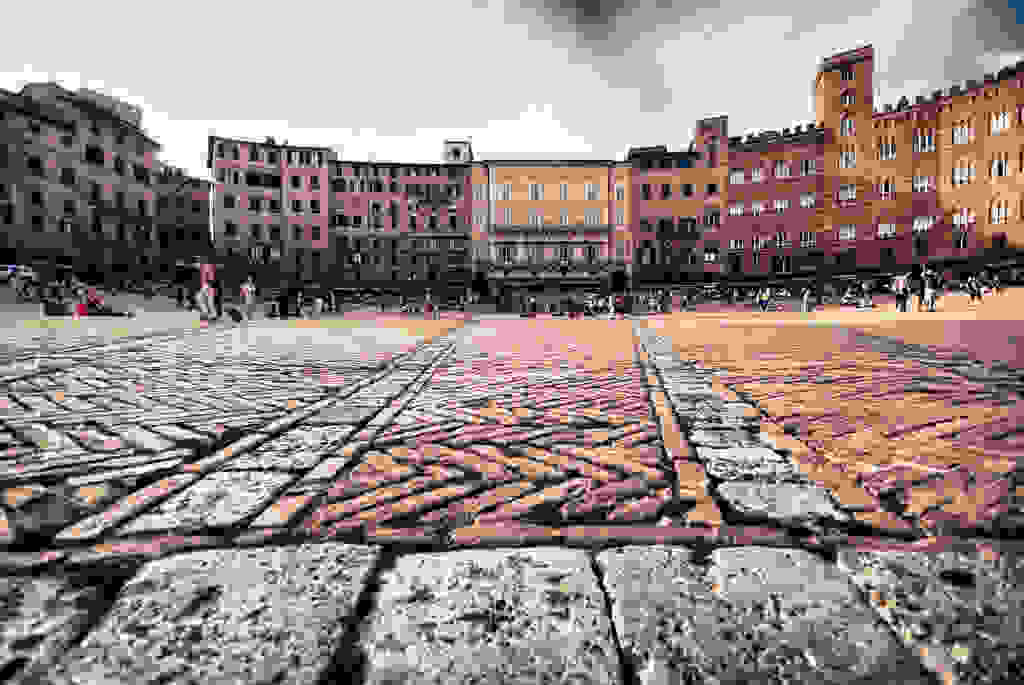 PiazzaDelCampo.jpg