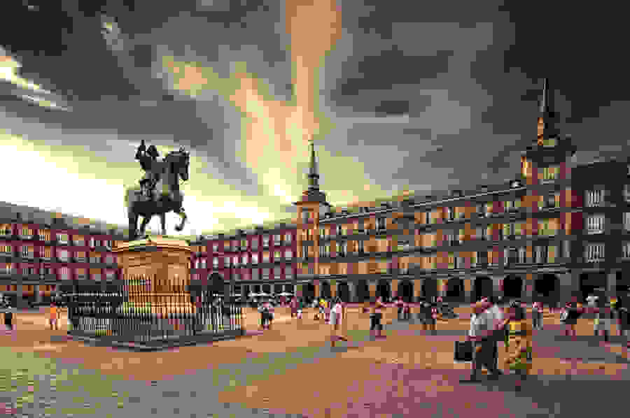 Plaza-Mayor-madrid.jpg