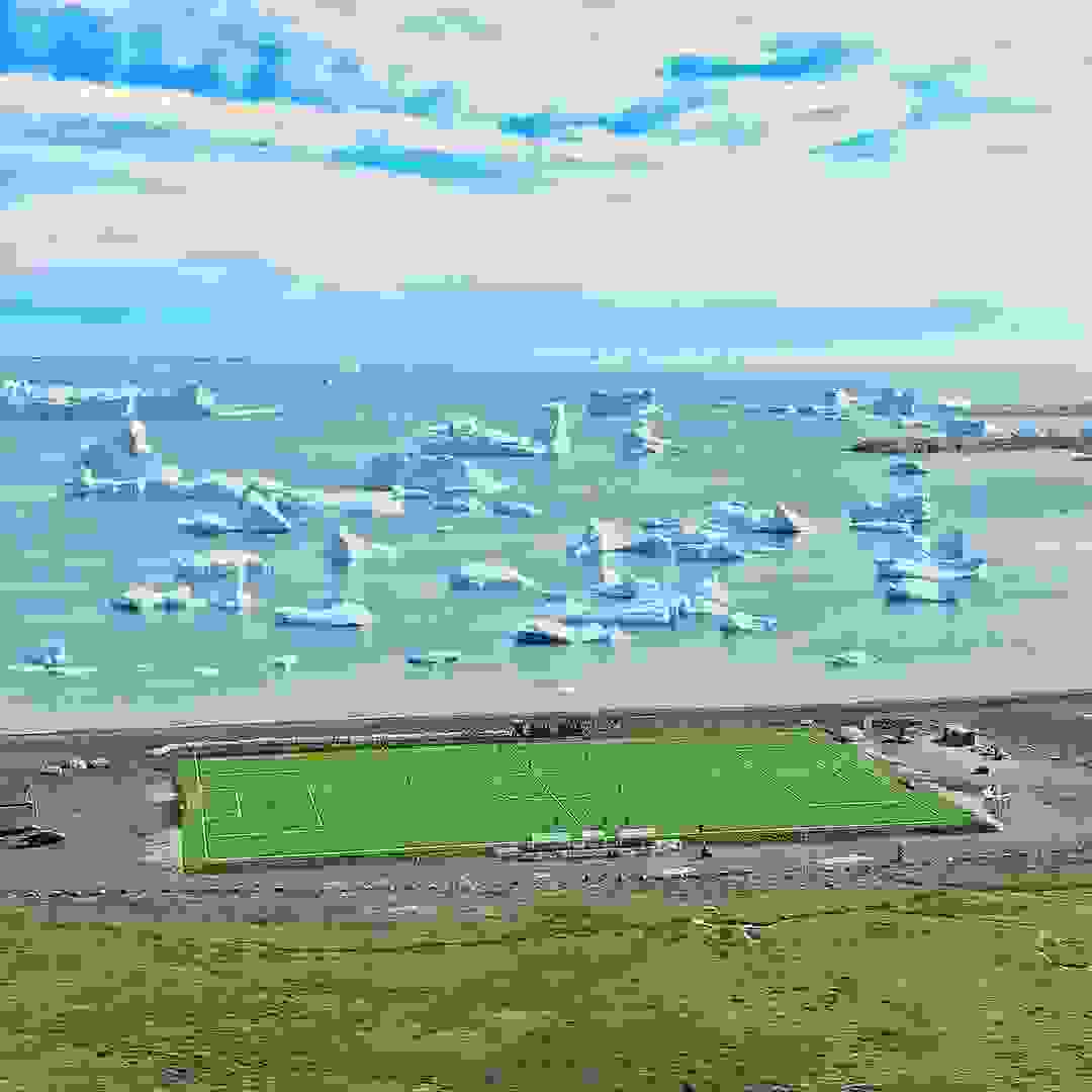 Qeqertarsuaq-Football-Open-Stadium.jpg