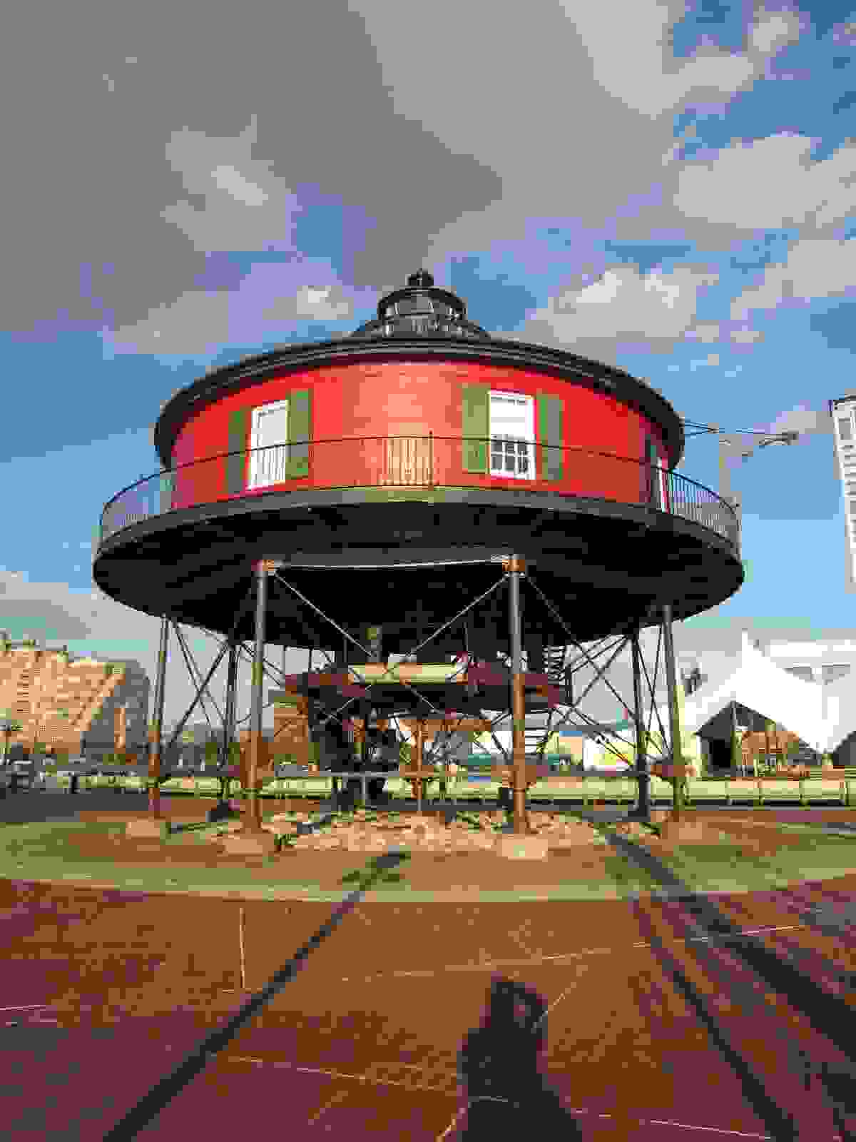 Seven-Foot-Knoll-Lighthouse9.jpg