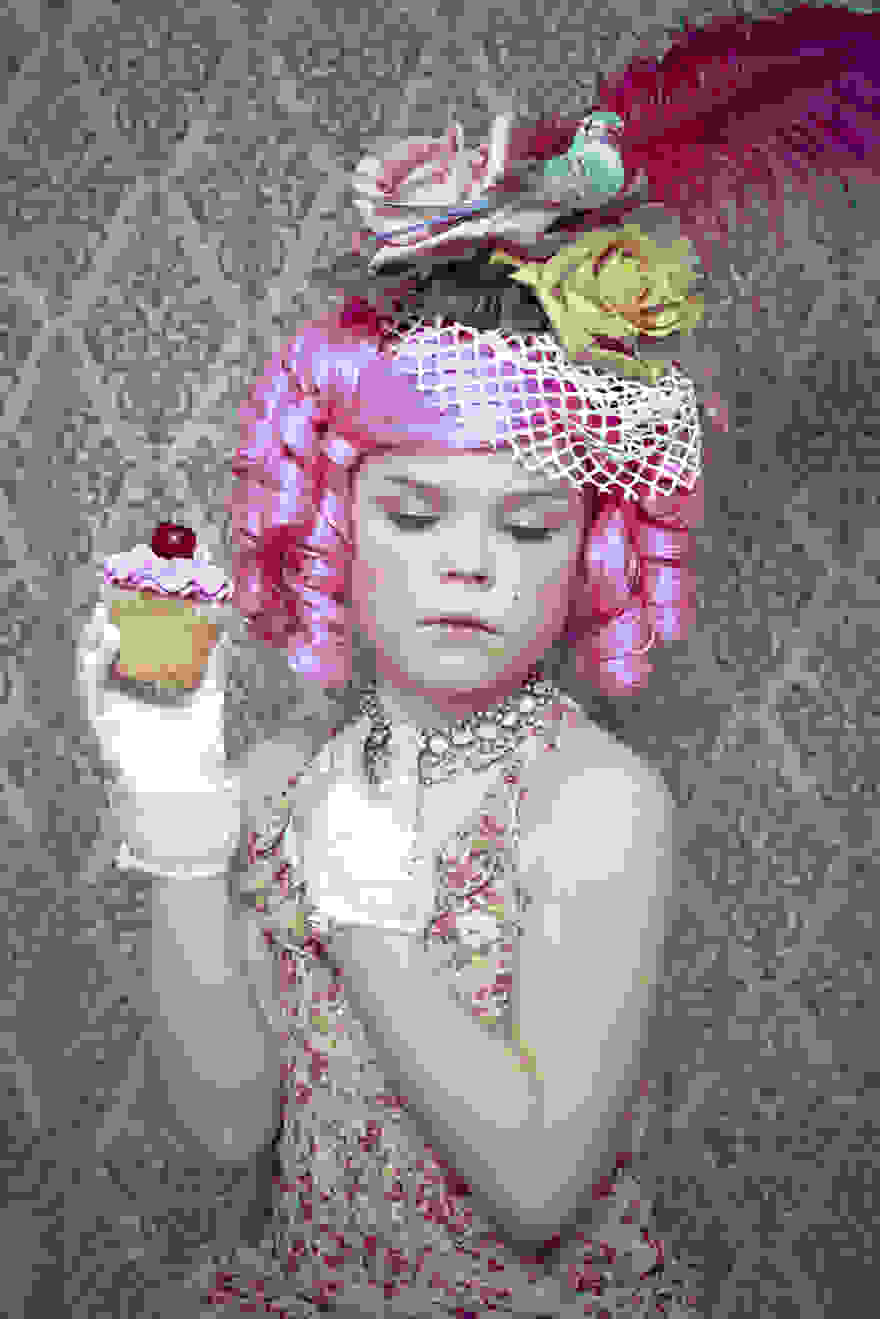 The-Misadventures-of-a-Little-Girl-Adopted-into-a-Mad-World13__880.jpg