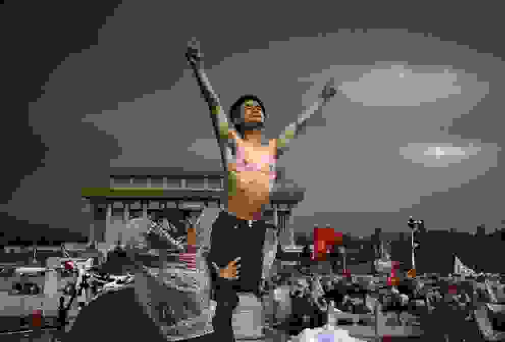 Tiananmen-Square02.jpg