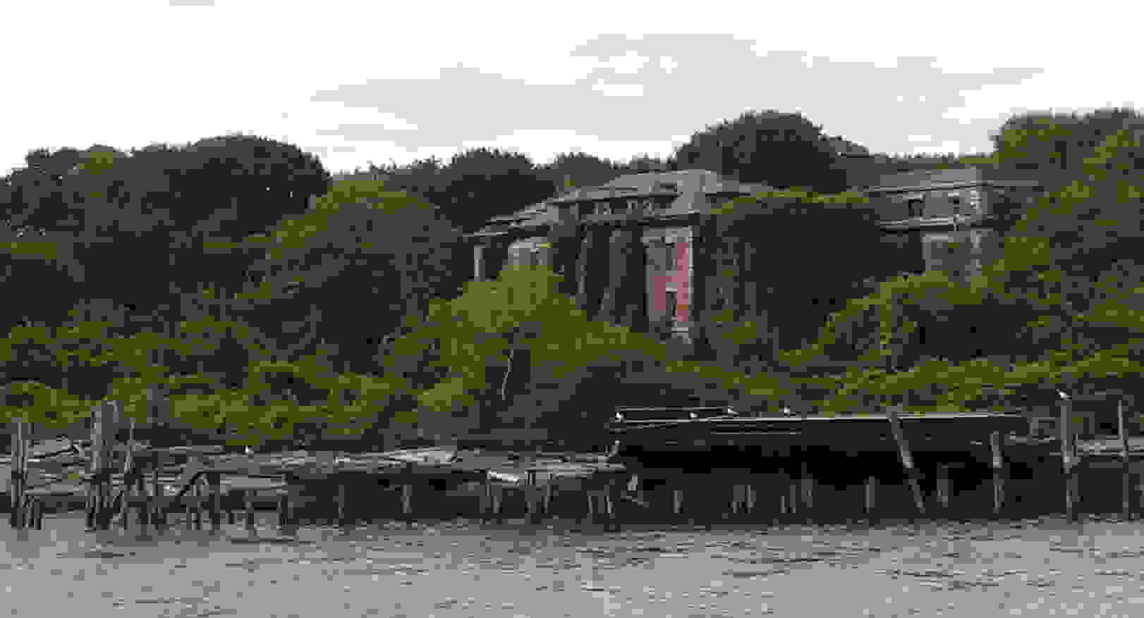 York-City-Island1.jpg
