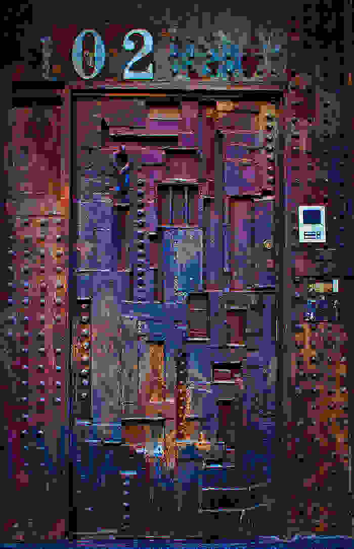 amazing-old-vintage-doors-photography-26.jpg