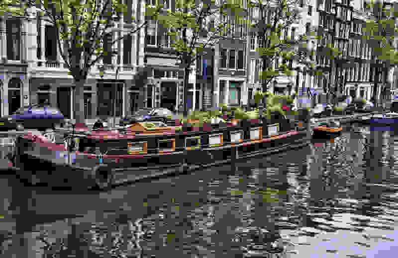 amsterntam-sta-kanalia-tis-earinis-eleftherias18.jpg