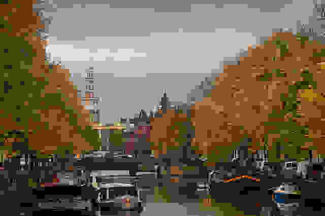 amsterntam.jpg