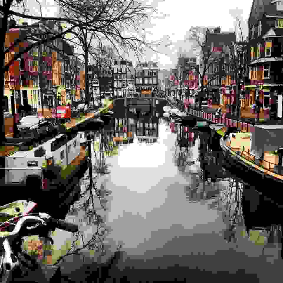 amsterntam1.jpg