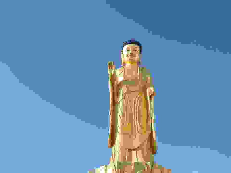3 deka pragmata pou ematha taksideyontas