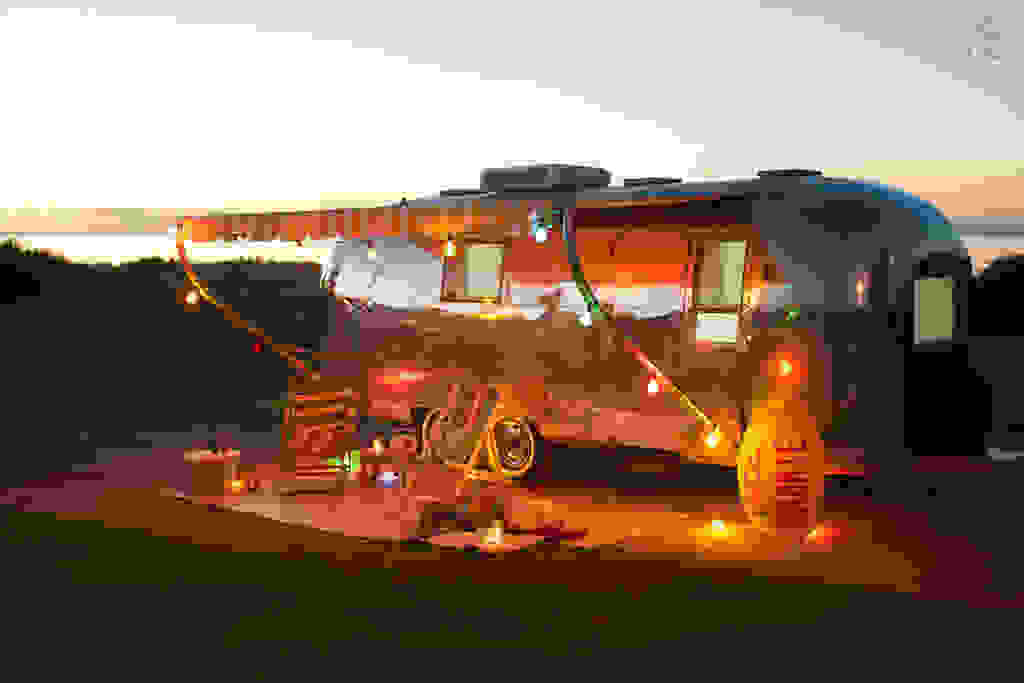 beachtrailer.jpg
