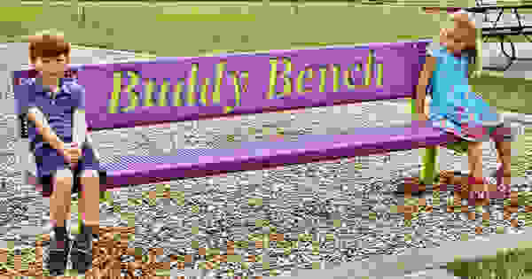 bench1.jpg