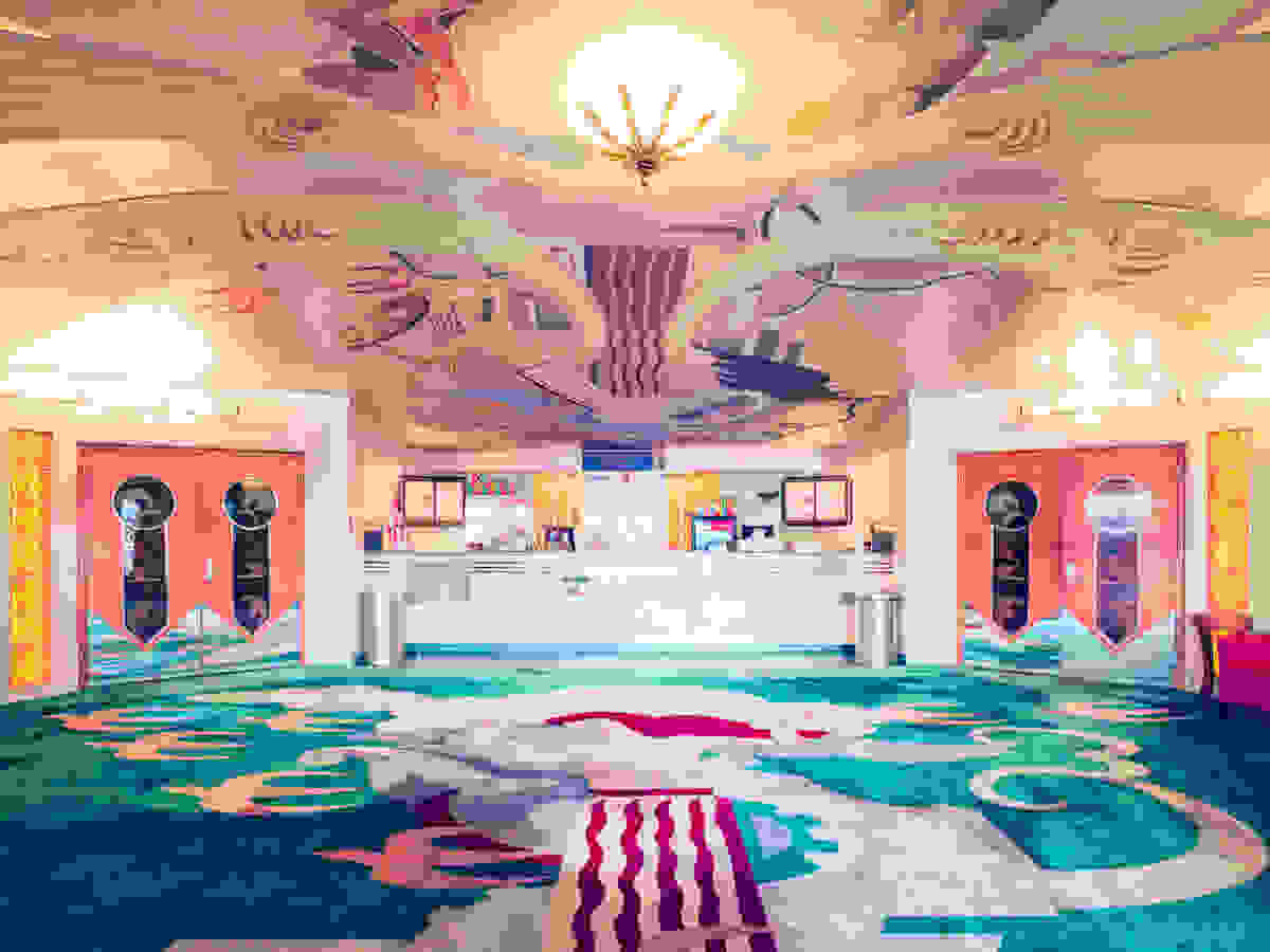 cinemas-interior-orinda-theatre-lobby.jpg