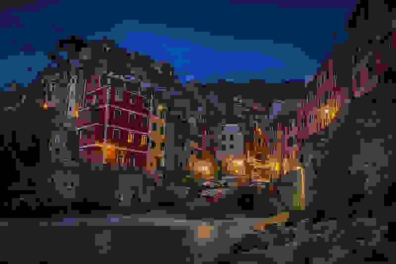cinque-terre-riomaggiore.jpg