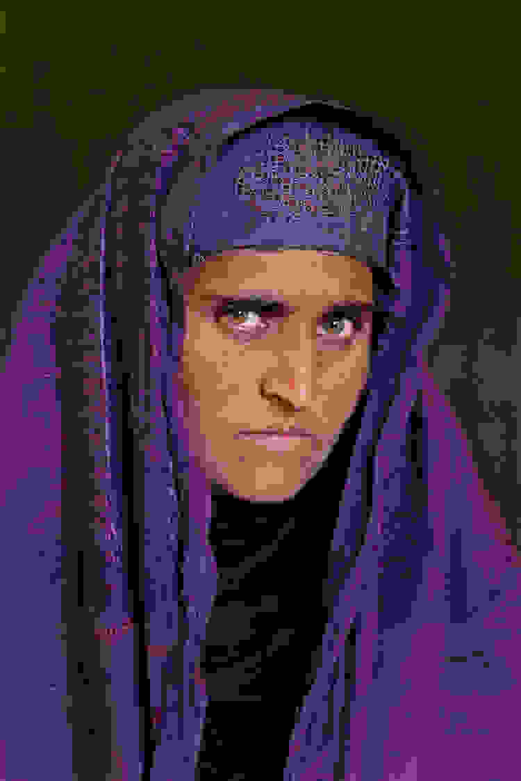 Afghan-Girl old 2002