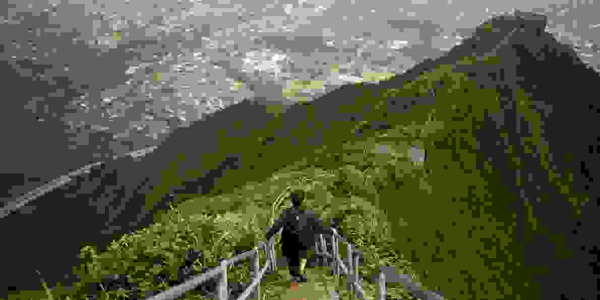 hawaiis-breathtaking-but-illegal-stairway-to-heaven-is-in-danger-of-closing--so-now-locals-want-to-charge-100-to-climb-it.jpg