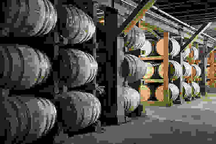 jack-daniels-barelsHouse-2.jpg
