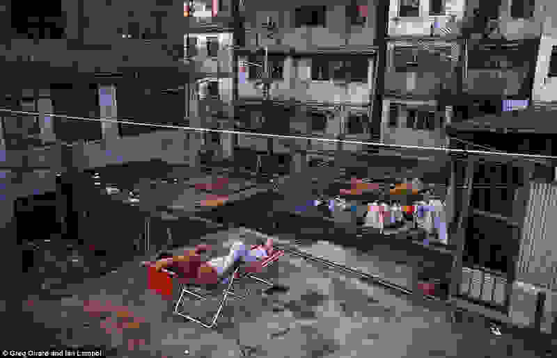 kowloonroof.jpg