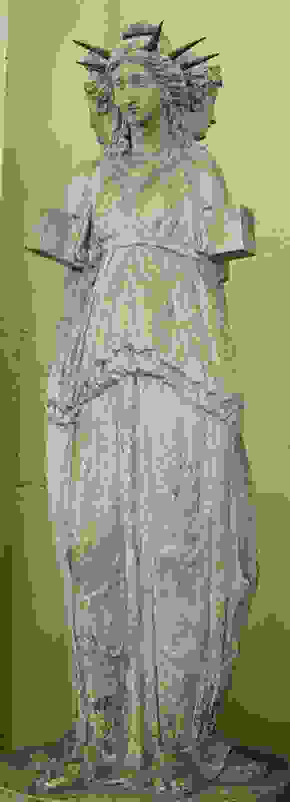 Hecate Chiaramonti 009