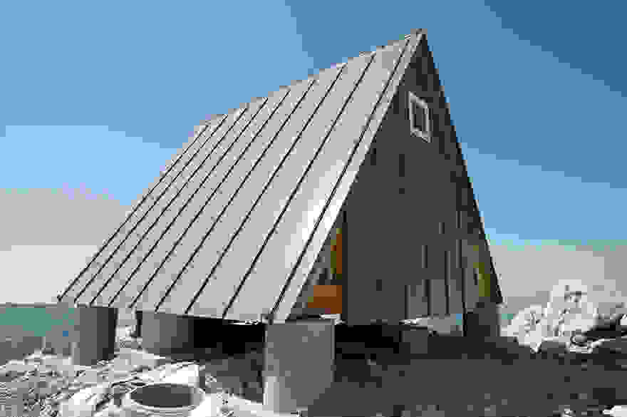 mountain-hut-house-8.jpg