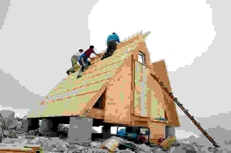 mountain-hut-house-9.jpg