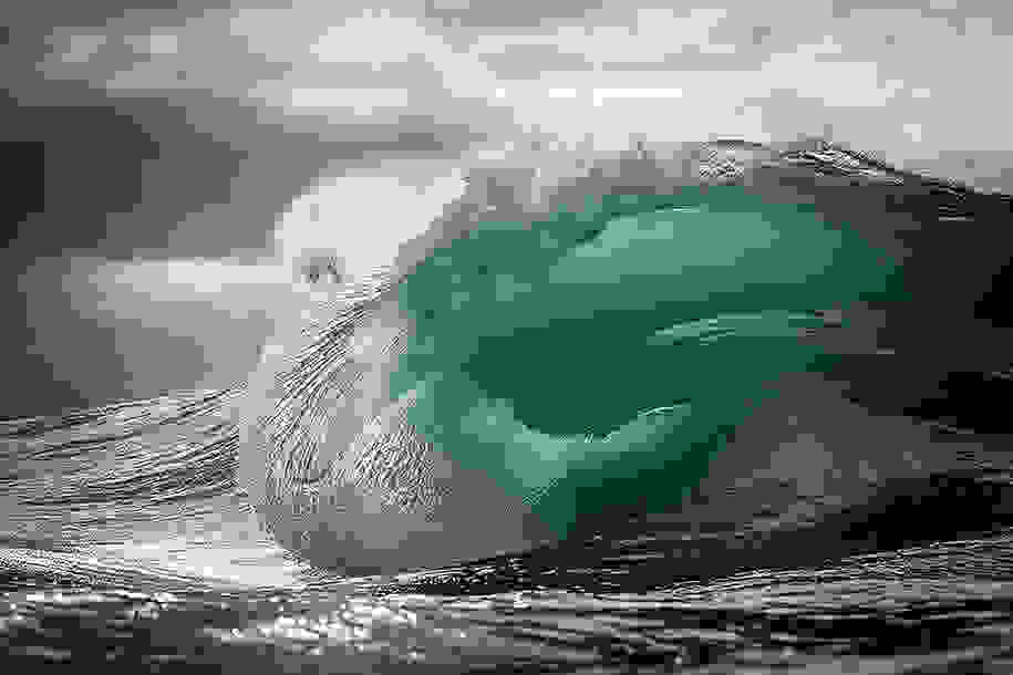 ocean-photography-waves-water-light-warren-keelan-08.jpg