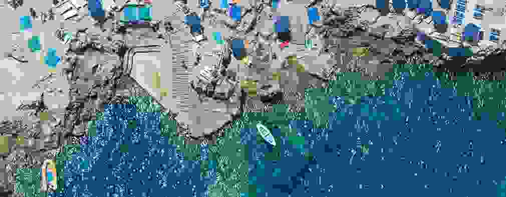 oi-paralies-tou-gray-malin4.jpg
