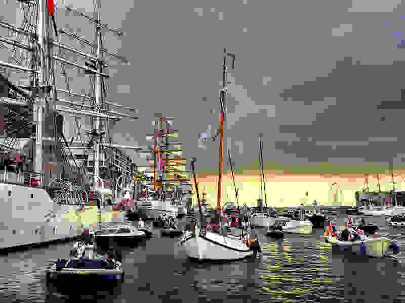 sailAmsterdamO.jpg