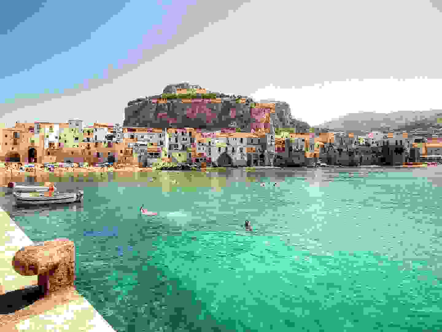 small-towns-italy-Cefalu-cr-getty.jpg
