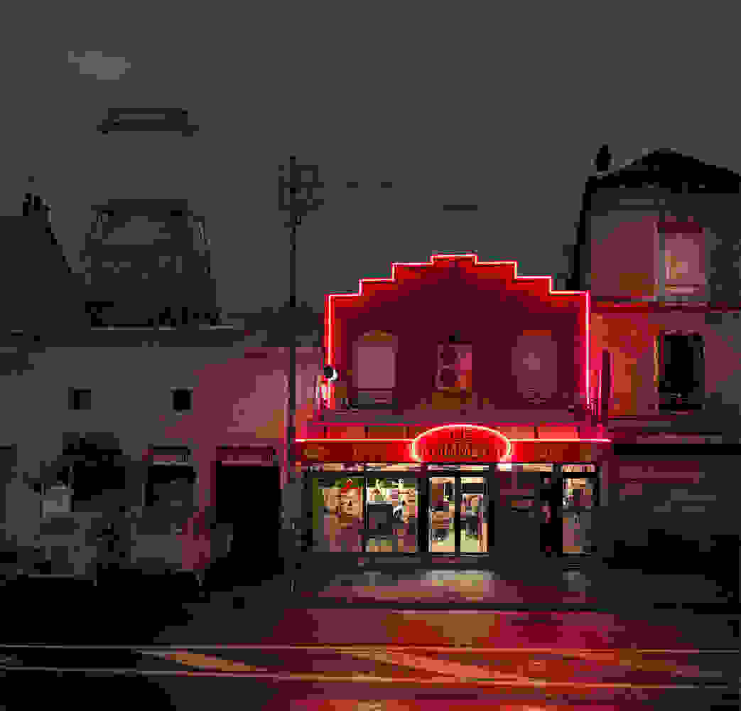 ta-kafe-tou-parisioy-pou-eksafanizontai1.jpg