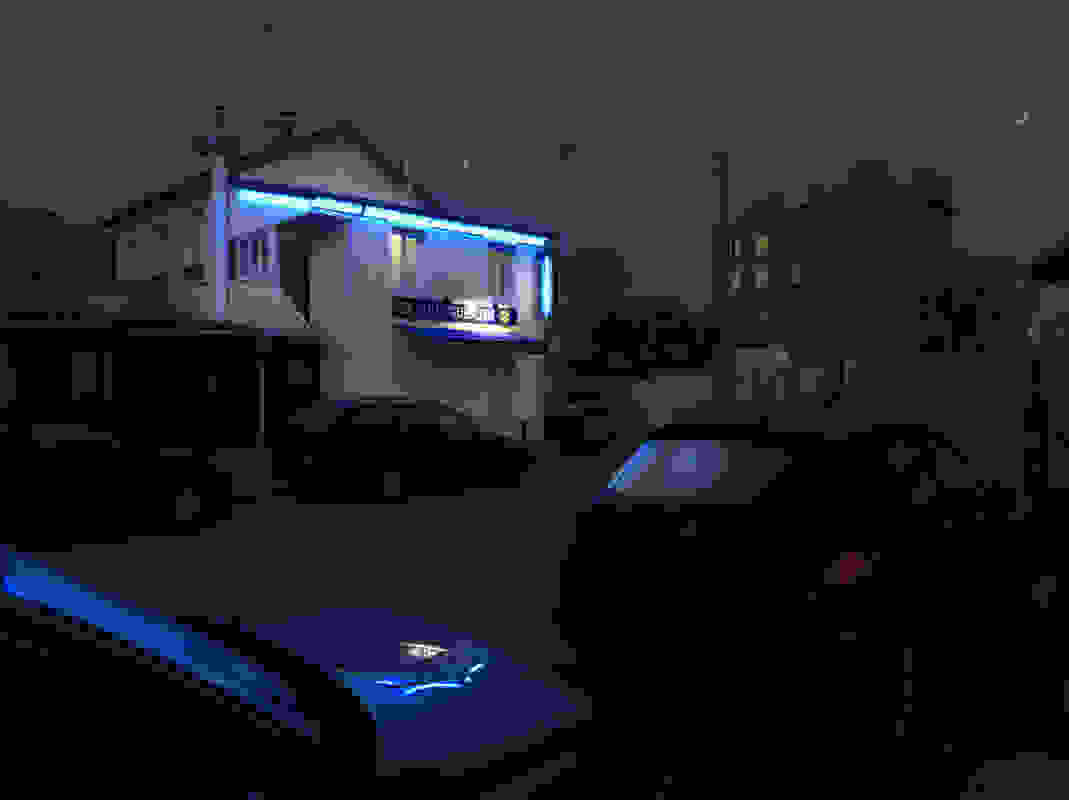 ta-kafe-tou-parisioy11.jpg