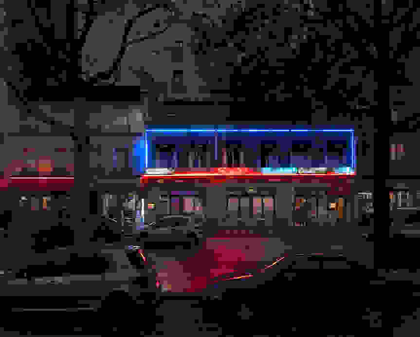 ta-kafe-tou-parisioy12.jpg