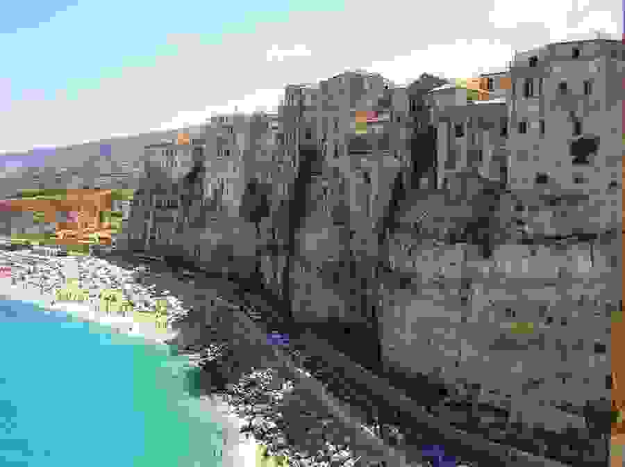 tropea-1.jpg