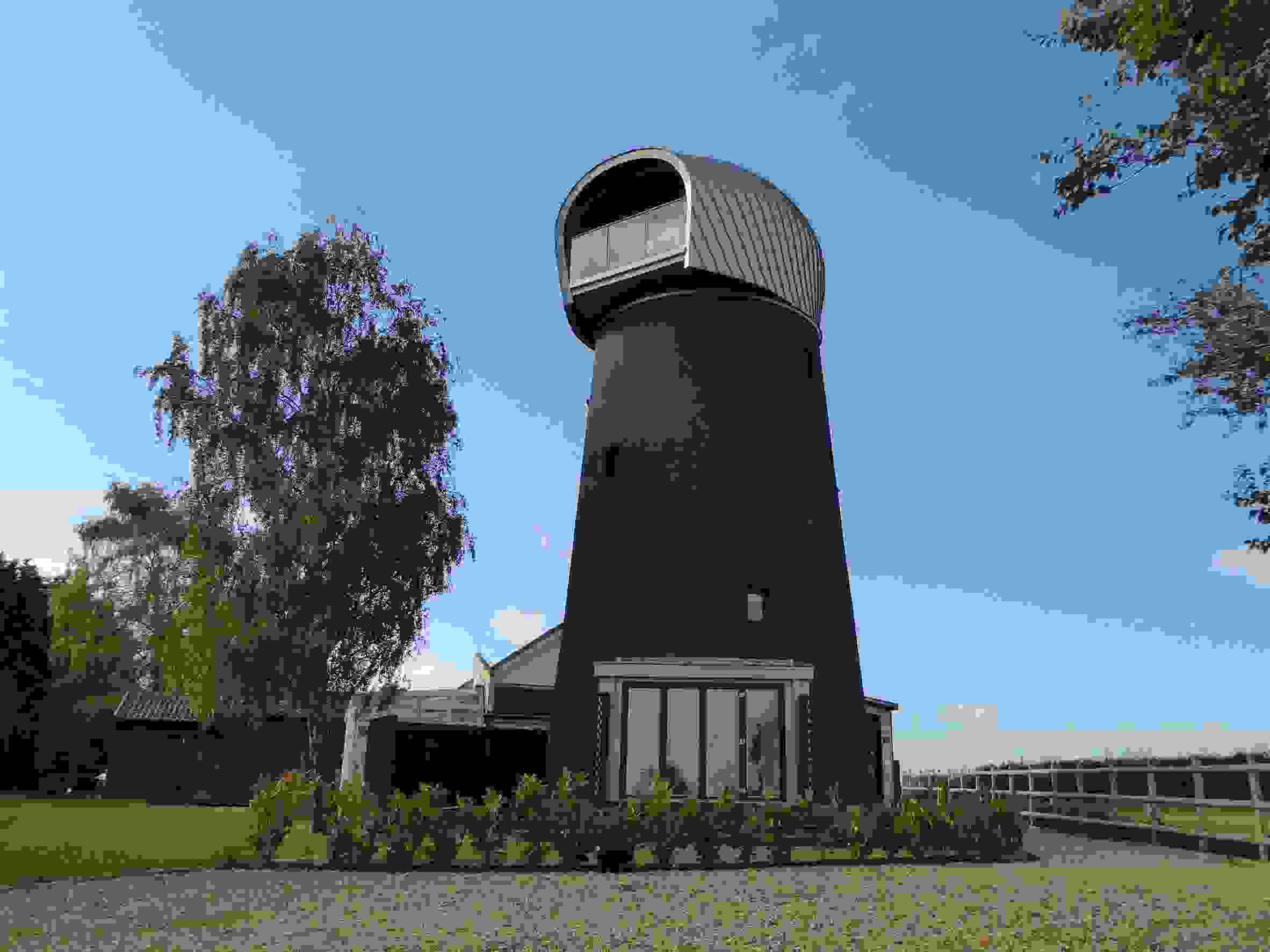 windmill-riba-regional-awards-2017-architecture_dezeen_2364_col_1.jpg