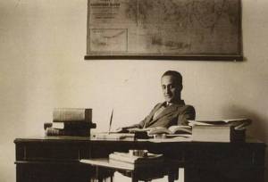 Πολιτικός ξεπεσμός: πρωθυπουργός και επιστήμονας
