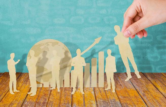 Γιατί δεν θα &#039;πρεπε να μιλάμε για απολύσεις στο δημόσιο;