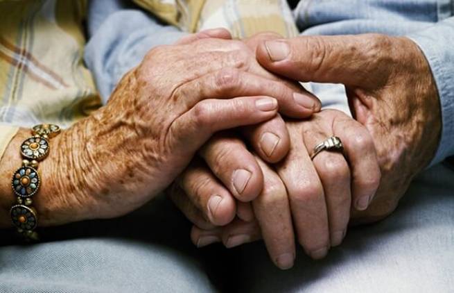 Τρίκαλα: Μαζί στη ζωή, μαζί και στο θάνατο