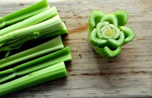 Τρόφιμα που ξαναφυτρώνουν από τα σκουπίδια